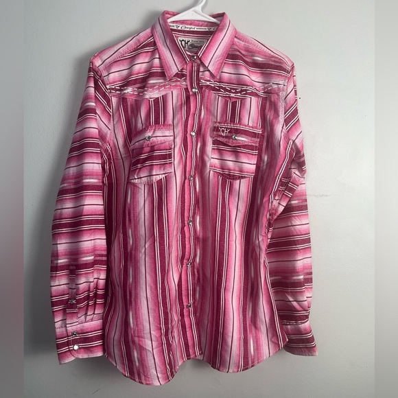 Cowgirl Hardware women’s Serape Pink Snap Shirt size medium - Picture 2 of 7
